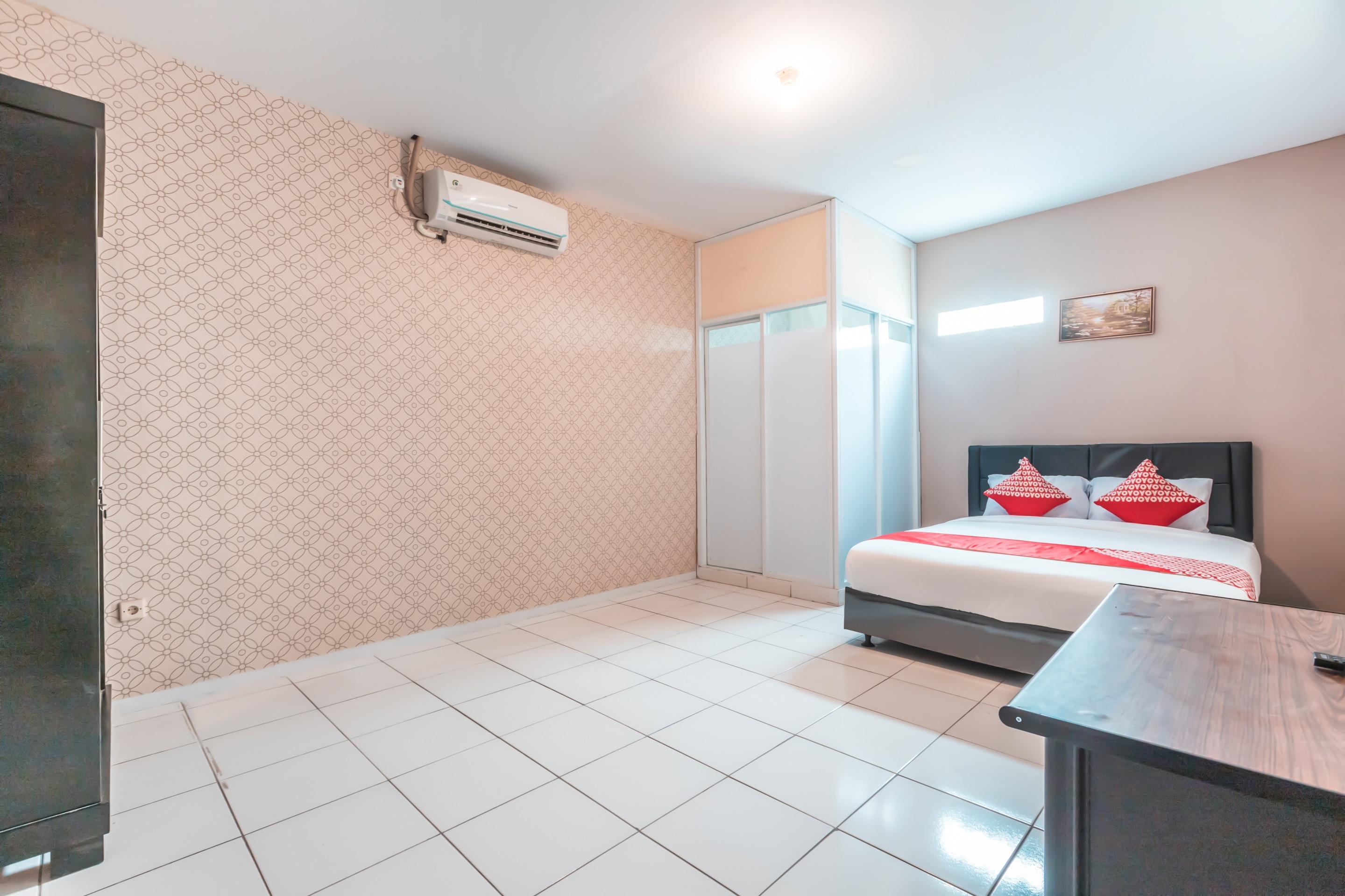 J&B Rooms Pramuka Jakarta Mitra Reddoorz מראה חיצוני תמונה